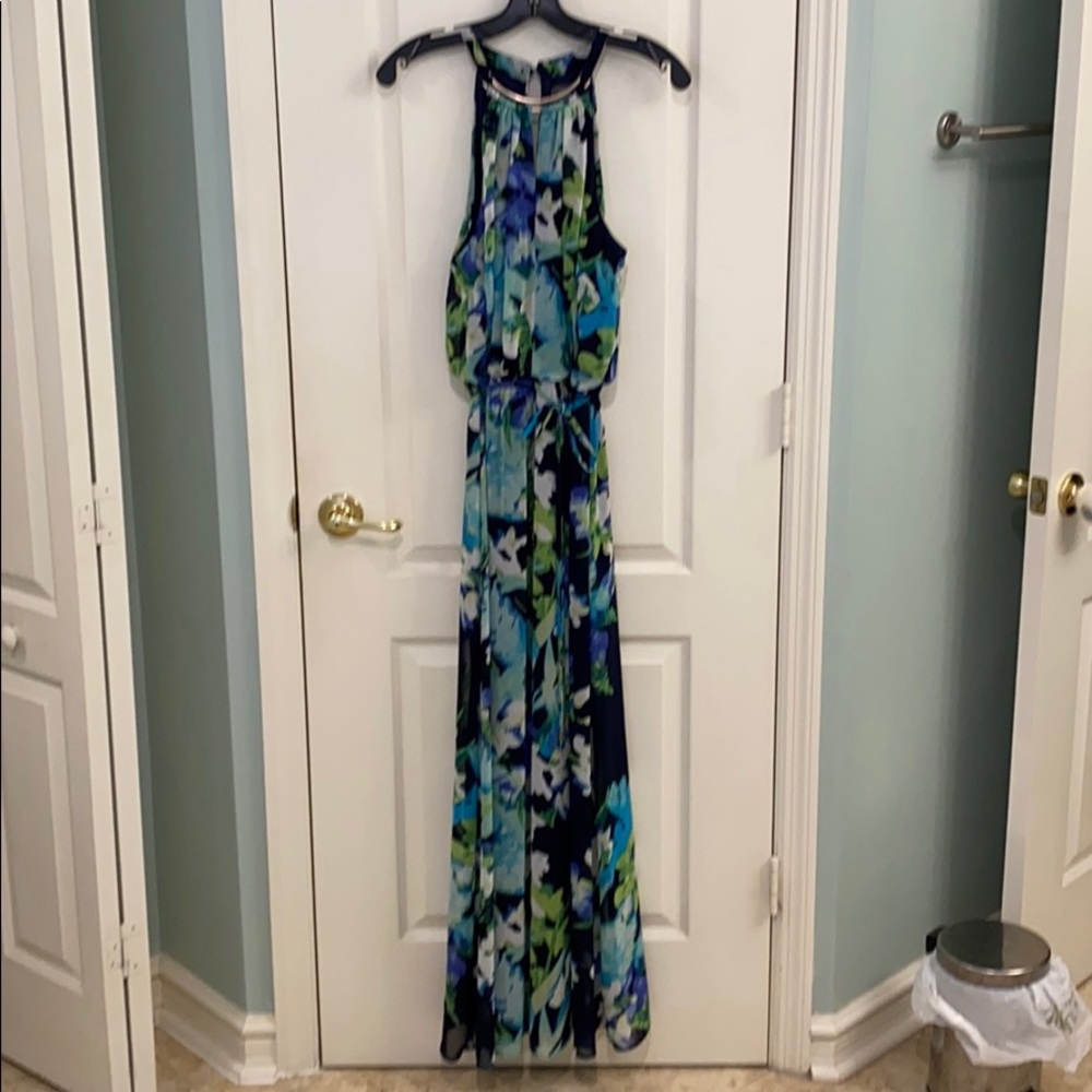 Vince Camuto Long green blue dress. Size 10.